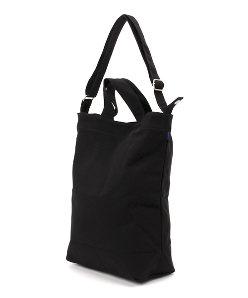 BAGGU（バグー）の「DUCK PACK（BAGGU）（ショルダーバッグ・レディース・ブラック/ホワイト/ブラウン/インディゴブルー/アイボリー・FREE）」の14枚目の写真