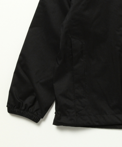 こども ビームス（コドモビームス）の「THE NORTH FACE / 16S Venture ジャケット (100～140cm)（ブルゾン・キッズ・ブラック/レッド系その他/ブルー系その他・110/130/140/120/100）」の4枚目の写真