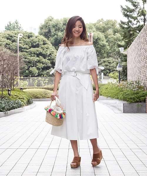 NATURAL BEAUTY BASIC（ナチュラルビューティーベーシック）の「【JJ6月号掲載 JJ×NBBコラボ商品】シャーリングブラウス（シャツ/ブラウス・レディース・ホワイト系その他/カーキ/オレンジ・SMALL/MEDIUM）」の15枚目の写真