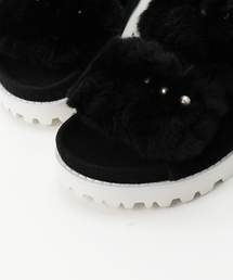 美品 TSURU by Mariko Oikawa ファーサンダル TSURU by Mariko Oikawa - ファーサンダルの通販 by チーズs