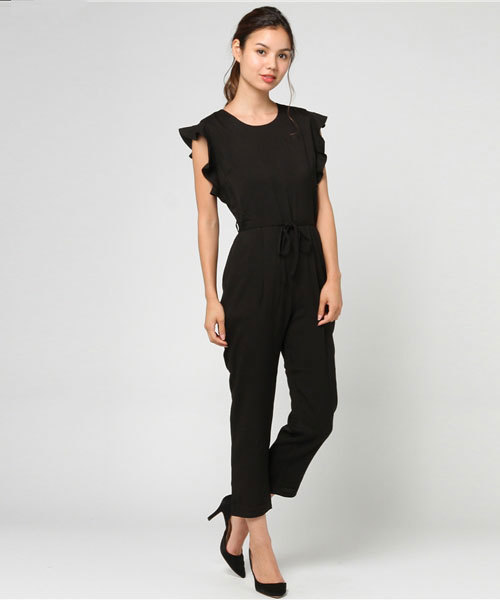 GeeRA（ジーラ）の「肩フリルコンビネゾン（つなぎ/オールインワン・レディース・キャメル/ブラック/グレー・MEDIUM/X-LARGE/LARGE/SMALL）」の2枚目の写真