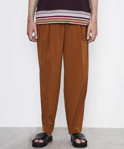 UNITED TOKYO（ユナイテッドトウキョウ）の「リラックスパンツ（スラックス・メンズ・ブラック/ネイビー/キャメル/カーキ・2/1/3）」の19枚目の写真