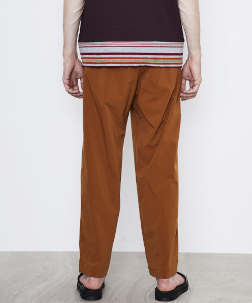 UNITED TOKYO（ユナイテッドトウキョウ）の「リラックスパンツ（スラックス・メンズ・ブラック/ネイビー/キャメル/カーキ・2/1/3）」の18枚目の写真