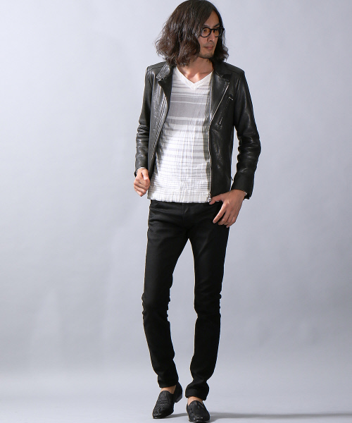 5351 POUR LES HOMMES(ゴーサンゴーイチプールオム)の「クラッシュボーダーVネックニット(ニット/セーター・メンズ・ホワイト/ブルー/ブラック・44/46/48)」の15枚目の写真