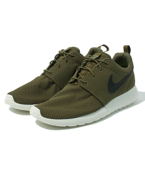 NIKE（ナイキ）の「ROSHE RUN ローシ ラン（スニーカー・メンズ・ブラック/グレー/レッド・26.5cm/27cm/27.5cm/28cm/28.5cm）」の2枚目の写真