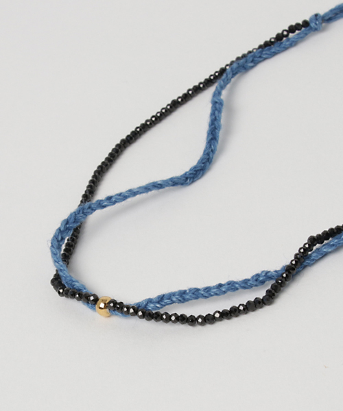 岩座 IWAKURA(イワクラ)の「【岩座】本藍染め 綿麻アンクレット スピネル(アンクレット・レディース・ブラック系その他・FREE)」の3枚目の写真