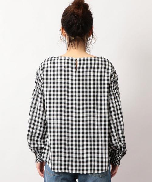 green label relaxing（グリーンレーベルリラクシング）の「KFC ギンガム ソデシャーリング ブラウス ◆（シャツ/ブラウス・レディース・ブラック/ピンク/ネイビー・FREE）」の4枚目の写真
