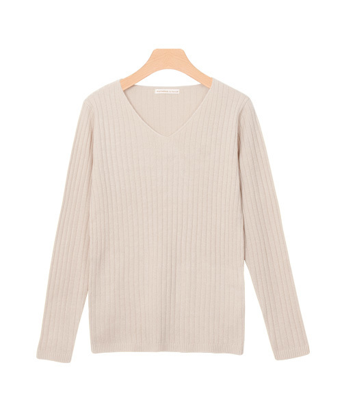 Pierrot(ピエロ)の「Vネックとボートネックから選べる綿混リブニット(ニット/セーター・レディース・ブラック/ネイビー/レッド/パープル/ピンク/杢グレー/アイボリー/ベージュ系その他/ブルー/イエロー/ミント/マスタード/グリーン系その他/オレンジ系その他/グリーン系その他2/ブルー系その他3/オレンジ系その他2/ブラック系その他/ピンク系その他/ベージュ系その他2/ブルー系その他4/グレー系その他/ブルー系その他/ホワイト系その他2/ブルー系その他2/ブルー系その他5/ブラウン/ホワイト系その他/ブラウン系その他/イエロー系その他/ホワイト系その他3・M/L)」の12枚目の写真