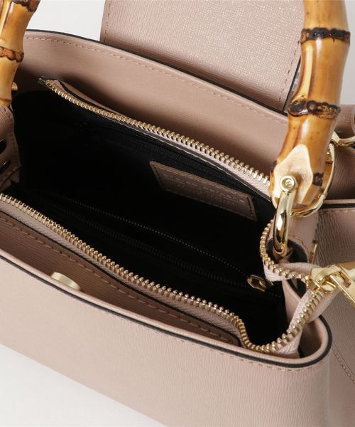 Tiara（ティアラ）の「Andrea Cardone/バンブーハンドル2WAYバッグ（ハンドバッグ・レディース・ブラック/ベージュ系その他/キャメル/ボルドー・FREE）」の15枚目の写真