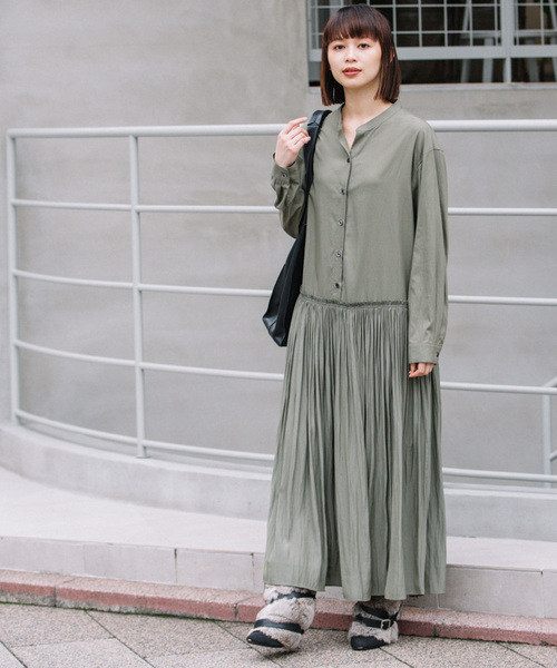 Munich（ミューニック）の「リヨセルコットンブロード＆デシンドッキングシャツワンピース（シャツワンピース・レディース・ホワイト/ブラック/ネイビー/カーキ・FREE）」の13枚目の写真