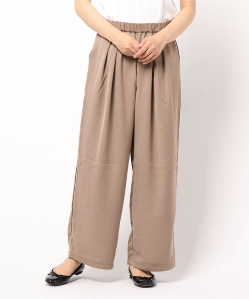 AMERICAN HOLIC（アメリカンホリック）の「とろみタックワイドパンツ＊（その他パンツ・レディース・チャコールグレー/ネイビー/ブラウン/モカ/ベージュ系その他/ブルー系その他/ドット/ベージュ系その他3・L/M）」の4枚目の写真