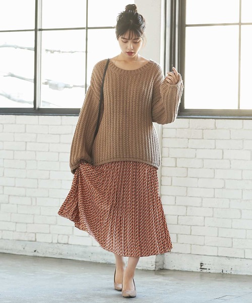 KOBE LETTUCE（コウベレタス）の「アコーディオンロング丈プリーツスカート（スカート・レディース・オリーブ/オレンジ/アイボリー・FREE）」の2枚目の写真