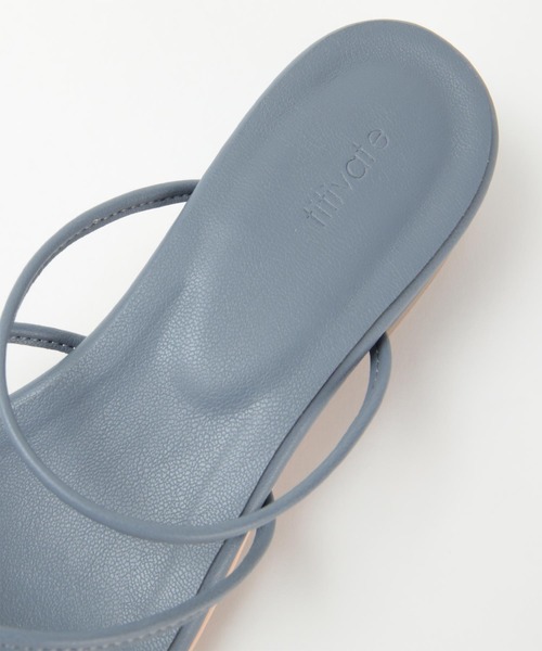 titivate(ティティベイト)の「シンプルストラップミュールサンダル(サンダル・レディース・ブラック/ライトベージュ/ホワイト/ブルー・L/M/LL/S)」の6枚目の写真