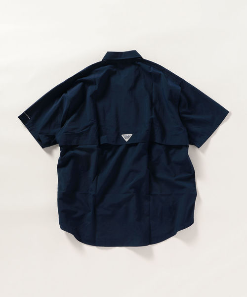 Columbia(コロンビア)の「Columbia : PFG 半袖シャツ(シャツ/ブラウス・メンズ・ホワイト/ブラック/ベージュ/ネイビー/ライトブルー/ピンク/ライトグリーン・MEDIUM/SMALL/LARGE)」の17枚目の写真