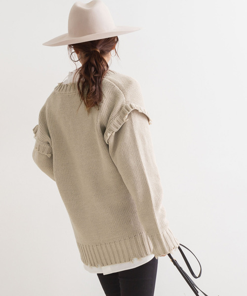 Newlyme(ニューリーミー)の「ダメージVネックニット【R】(ニット/セーター・レディース・チャコールグレー/ベージュ/パープル・M-L)」の5枚目の写真