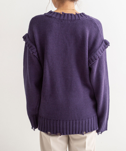 Newlyme(ニューリーミー)の「ダメージVネックニット【R】(ニット/セーター・レディース・チャコールグレー/ベージュ/パープル・M-L)」の11枚目の写真