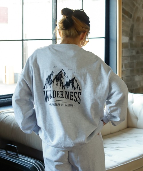 Auntie Rosa Holiday（アンティローザホリデー）の「マウンテンバックプリントスウェット（スウェット・レディース・チャコールグレー/ライトグレー/ナチュラル・FREE）」の2枚目の写真