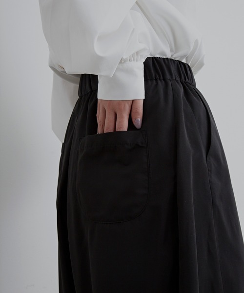 Libra Cue(リブラ キュー)の「バルーンボリュームパンツ(その他パンツ・レディース・ブラック/ベージュ・FREE)」の10枚目の写真
