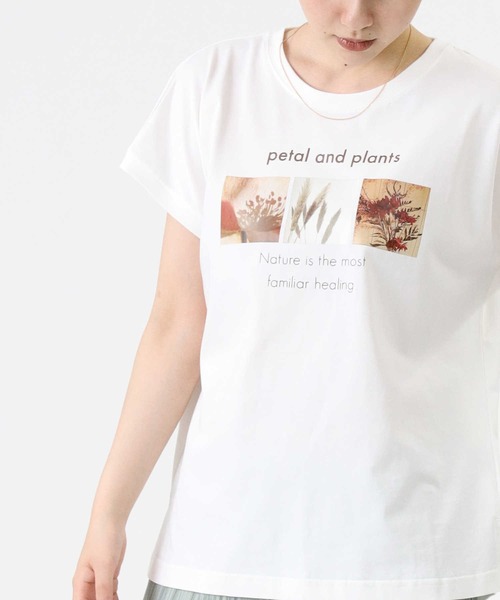 HONEYSUCKLE ROSE（ハニーサックルローズ）の「【HONEYSUCKLE ROSE】ラウンドプリントＴ（Tシャツ/カットソー・レディース・オフホワイト/グリーン/ホワイト×ブラック/ホワイト×カーキブラウン/ブラック/ホワイト/ブラック×ホワイト・L/M）」の4枚目の写真