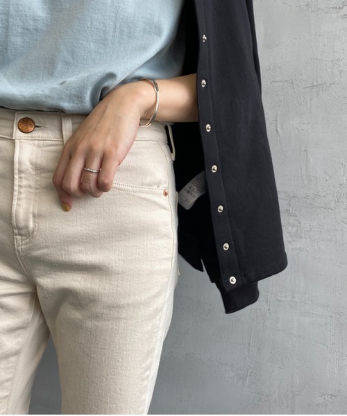 RED CARD TOKYO（レッドカード）の「[RED CARD/レッドカード] ETERNITY ハイウエストスリムテーパード ホワイトデニムパンツ（デニムパンツ・レディース・アイボリー・23/24/25/26/22）」の19枚目の写真