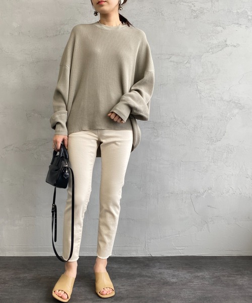 RED CARD TOKYO（レッドカード）の「[RED CARD/レッドカード] ETERNITY ハイウエストスリムテーパード ホワイトデニムパンツ（デニムパンツ・レディース・アイボリー・23/24/25/26/22）」の4枚目の写真