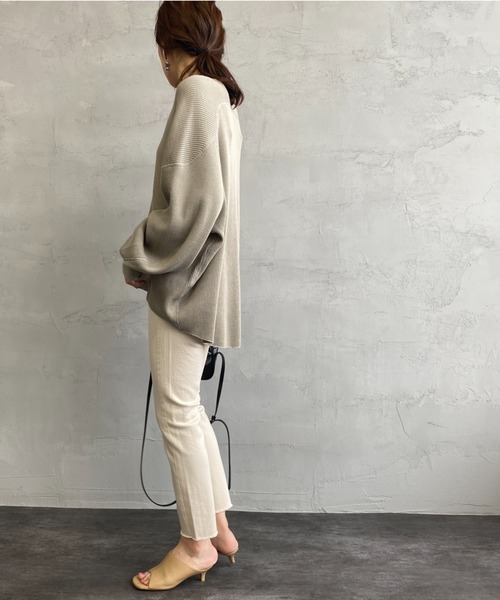 RED CARD TOKYO（レッドカード）の「[RED CARD/レッドカード] ETERNITY ハイウエストスリムテーパード ホワイトデニムパンツ（デニムパンツ・レディース・アイボリー・23/24/25/26/22）」の10枚目の写真