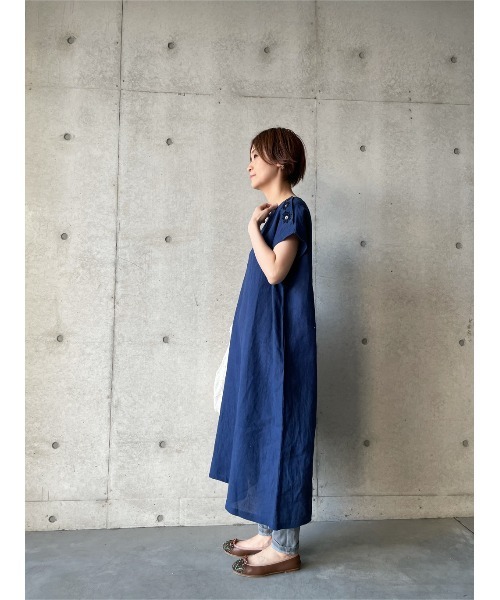 BEARDSLEY（ビアズリー）の「釦ホール刺繍ワンピース（ワンピース・レディース・ブラック/ネイビー・FREE）」の6枚目の写真