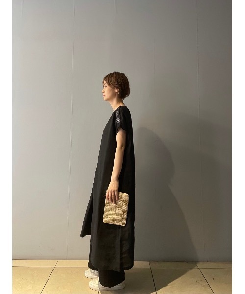 BEARDSLEY（ビアズリー）の「釦ホール刺繍ワンピース（ワンピース・レディース・ブラック/ネイビー・FREE）」の11枚目の写真