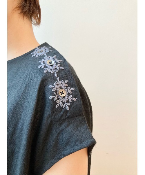 BEARDSLEY（ビアズリー）の「釦ホール刺繍ワンピース（ワンピース・レディース・ブラック/ネイビー・FREE）」の18枚目の写真