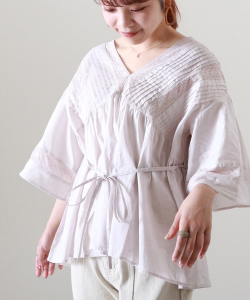 Cheek(チーク)の「レース使いブラウス(シャツ/ブラウス・レディース・オフホワイト/グリーン/ラベンダー・MEDIUM)」の9枚目の写真