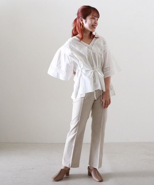 Cheek(チーク)の「レース使いブラウス(シャツ/ブラウス・レディース・オフホワイト/グリーン/ラベンダー・MEDIUM)」の14枚目の写真