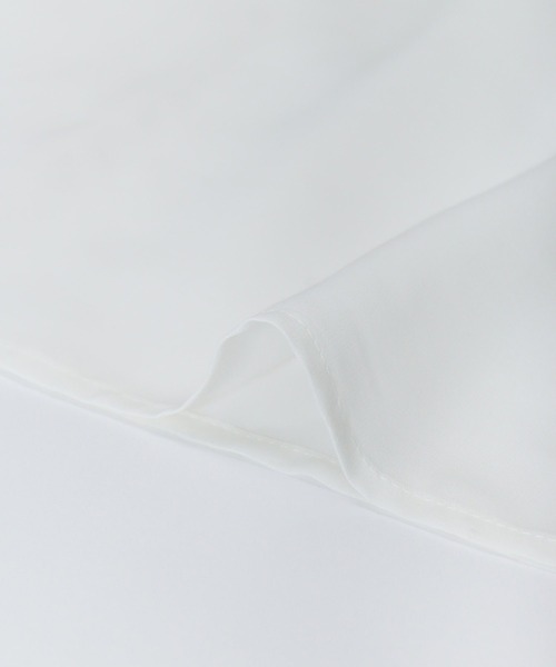 AS KNOW AS de base(アズノゥアズドゥバズ)の「ギャザってシアー感ブラウス(シャツ/ブラウス・レディース・ブラック/パープル/オフホワイト/ライトベージュ・FREE)」の6枚目の写真