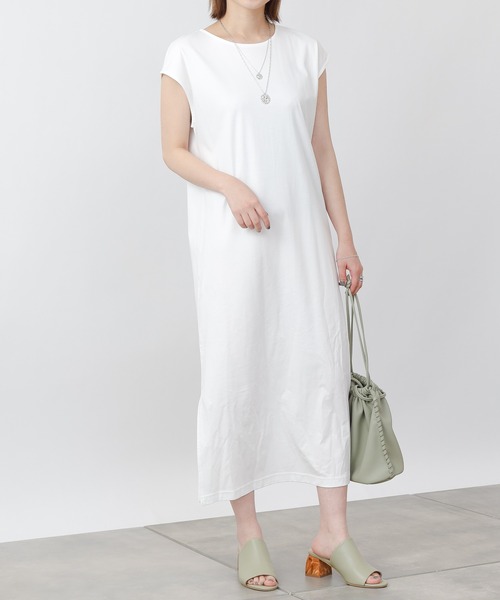 COLONY 2139（コロニートゥーワンスリーナイン）の「《抗菌・防臭》【SMART COLLECTION】抗菌スマートサイドスリットノースリーブワンピース（ワンピース・レディース・ブラック/オフホワイト・LARGE/MEDIUM）」の19枚目の写真