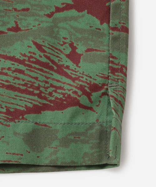 Saturdays NYC(サタデーズ ニューヨークシティ )の「The Great Outdoors Printed Canty SS Shirt(シャツ/ブラウス・メンズ・ブラック/イエロー・L/M/S/XL/X-SMALL)」の7枚目の写真