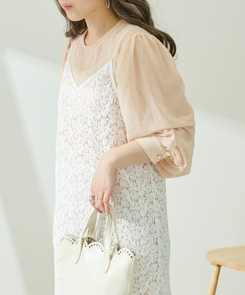 Ambre Neige(アンブルネージュ)の「パワーショルダーシアーブラウス/【WEB/EC限定商品】(シャツ/ブラウス・レディース・ライトブルー/アイボリー/ピンクベージュ・FREE)」の17枚目の写真