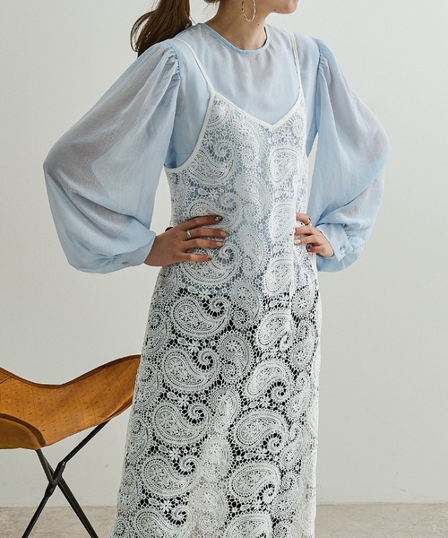 Ambre Neige(アンブルネージュ)の「パワーショルダーシアーブラウス/【WEB/EC限定商品】(シャツ/ブラウス・レディース・ライトブルー/アイボリー/ピンクベージュ・FREE)」の22枚目の写真