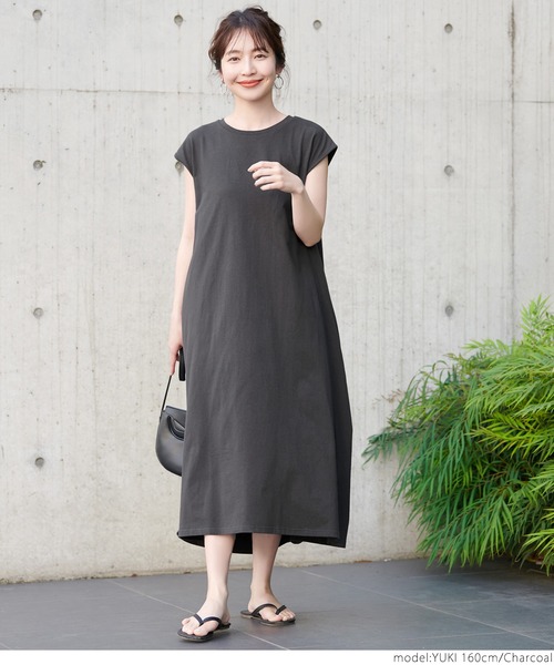 coca(coca)(コカ)の「USAコットン バックタックワンピース(ワンピース・レディース・チャコールグレー/カーキ・ONE SIZE)」の3枚目の写真