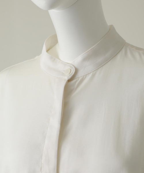 MILKFED.（ミルクフェド）の「ASYMMETRIC HEM TUNIC（シャツ/ブラウス・レディース・ホワイト/ライトグレー/ブラック/ライトピンク・ONE SIZE）」の7枚目の写真