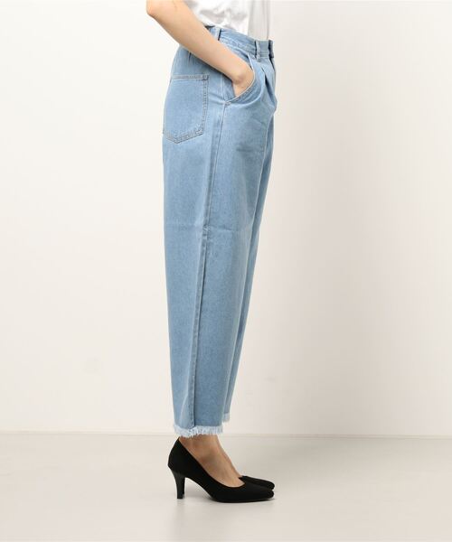 ehka sopo（エヘカソポ）の「カットオフデニムパンツ（デニムパンツ・レディース・サックスブルー/ブルー・ﾌﾘ-）」の4枚目の写真