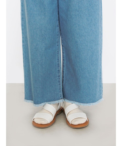 ehka sopo（エヘカソポ）の「カットオフデニムパンツ（デニムパンツ・レディース・サックスブルー/ブルー・ﾌﾘ-）」の6枚目の写真