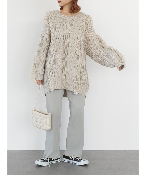 SLURR（スラ―）の「フリンジケーブルニットチュニック（ニット/セーター・レディース・オフホワイト/クリーム/グレイッシュベージュ・FREE）」の13枚目の写真