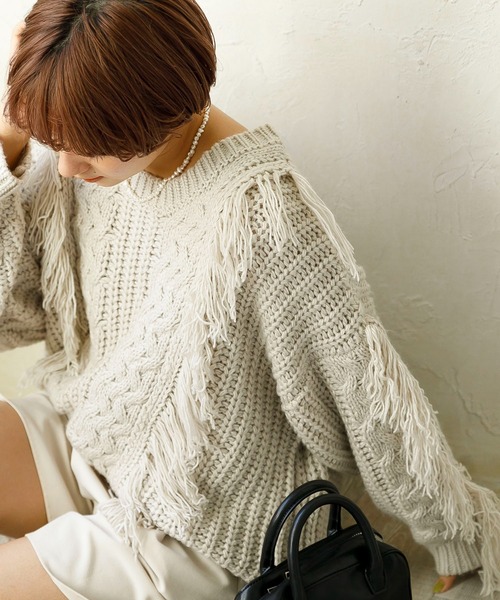 SLURR（スラ―）の「フリンジケーブルニットチュニック（ニット/セーター・レディース・オフホワイト/クリーム/グレイッシュベージュ・FREE）」の17枚目の写真