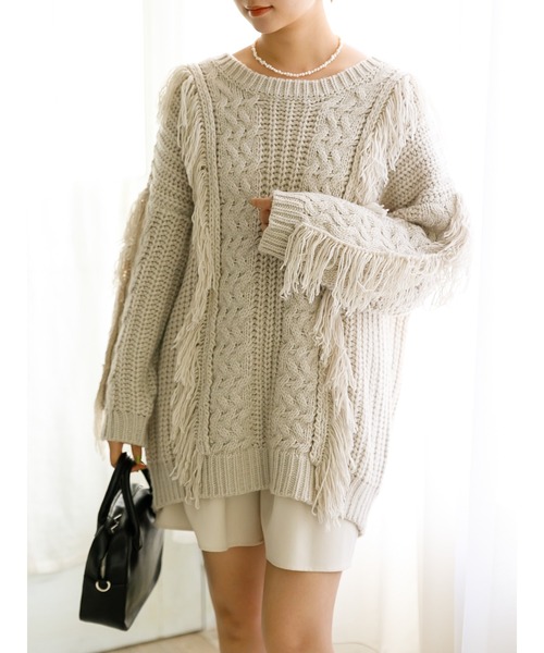 SLURR（スラ―）の「フリンジケーブルニットチュニック（ニット/セーター・レディース・オフホワイト/クリーム/グレイッシュベージュ・FREE）」の16枚目の写真