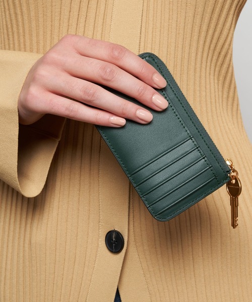 CHARLES & KEITH(チャールズ & キース)の「ジップアラウンド ミニウォレット / Zip-Around Mini Wallet(財布・レディース・ブラック/ダークグリーン/クリーム/ライトピンク/オリーブ・XXS)」の20枚目の写真