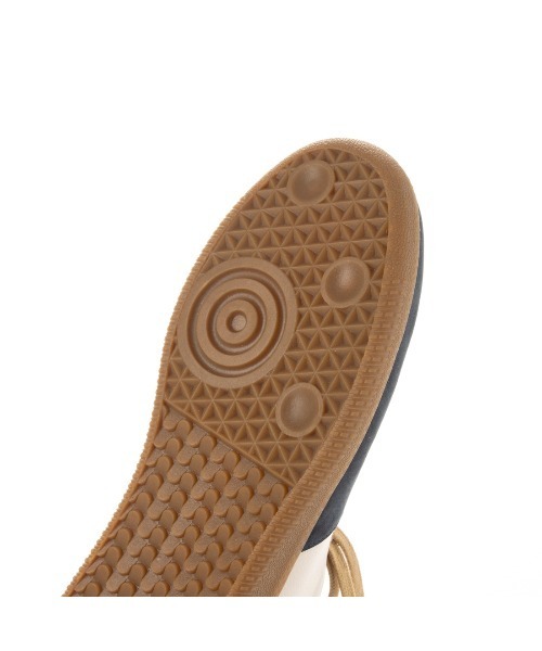 ing（イング）の「【サスティナブルシリーズ】本革レースアップスニーカー（スニーカー・レディース・クリアブラック/ホワイト系その他2/ネイビー×ホワイト・23.5cm/24.5cm/23cm/22.5cm/24cm）」の17枚目の写真