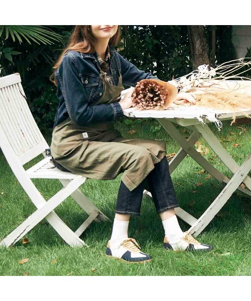 ing（イング）の「【サスティナブルシリーズ】本革レースアップスニーカー（スニーカー・レディース・クリアブラック/ホワイト系その他2/ネイビー×ホワイト・23.5cm/24.5cm/23cm/22.5cm/24cm）」の22枚目の写真