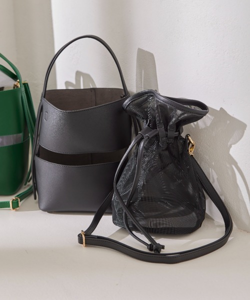 KOBE LETTUCE（コウベレタス）の「[ 2点セット ] チュールメッシュバッグ（ハンドバッグ・レディース・グリーン/ブラック/キャメル・FREE）」の2枚目の写真