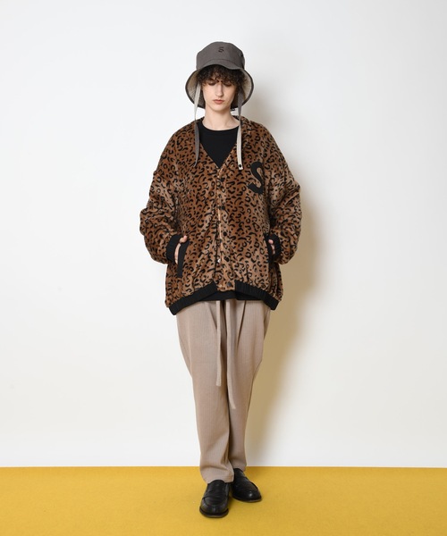 SUPERTHANKS(スーパーサンクス)の「ロゴ刺繍バイカラーバケットハット(ハット・メンズ・ライトカーキ/ライトブラック/ブラック/モカ・ONE SIZE)」の5枚目の写真