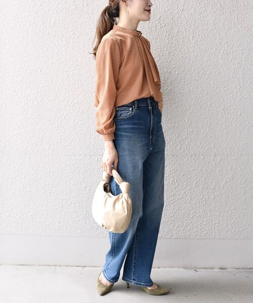 SHIPS（シップス）の「プリントタイブラウス◆（シャツ/ブラウス・レディース・ホワイト/ネイビー/キャメル・36/38）」の7枚目の写真