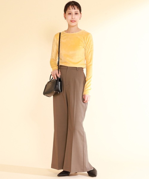 Ray BEAMS(レイビームス)の「Ray BEAMS / ベロア クルーネック ロングスリーブ Tシャツ(Tシャツ/カットソー・レディース・ベージュ/イエロー/グリーン系その他2・ONE SIZE)」の8枚目の写真